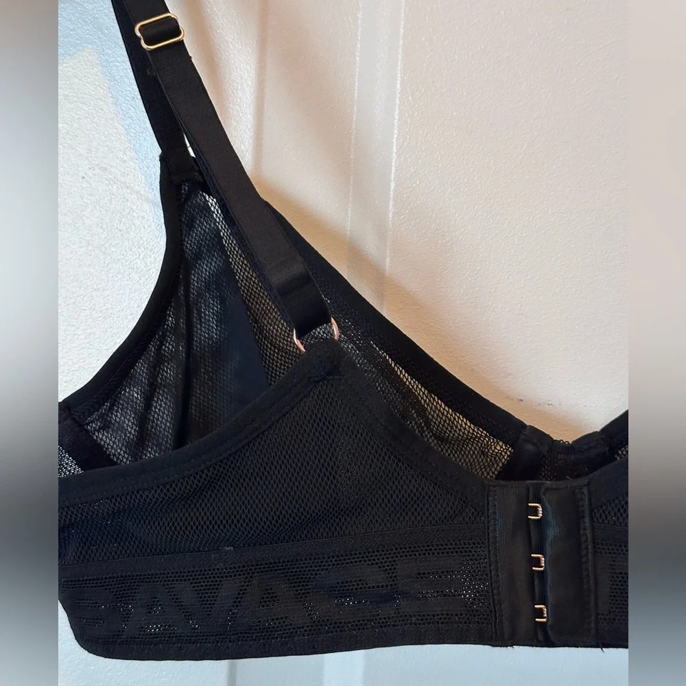 Savage X Fenty Nothin’ But Net Unlined Plunge Bra - Picture 8 of 10